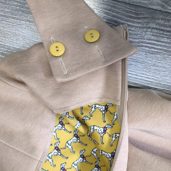 QDA Tan Dress  Size Small - Picture 6 of 6